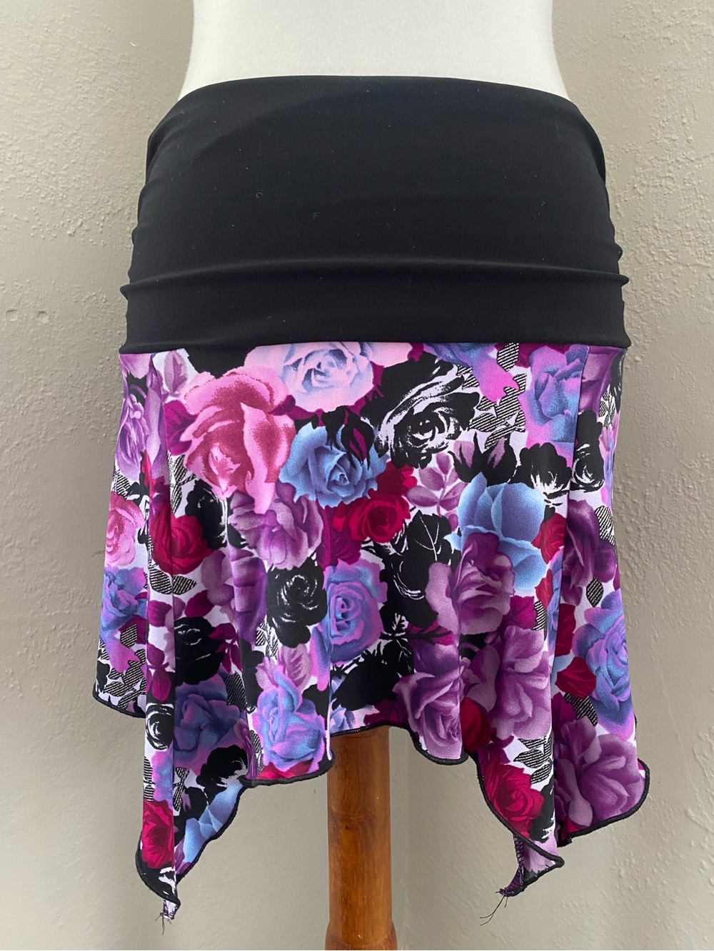 Vtg Y2K Star City Vibrant Floral Handkerchief Mini Flowy Skater Skirt Festival M